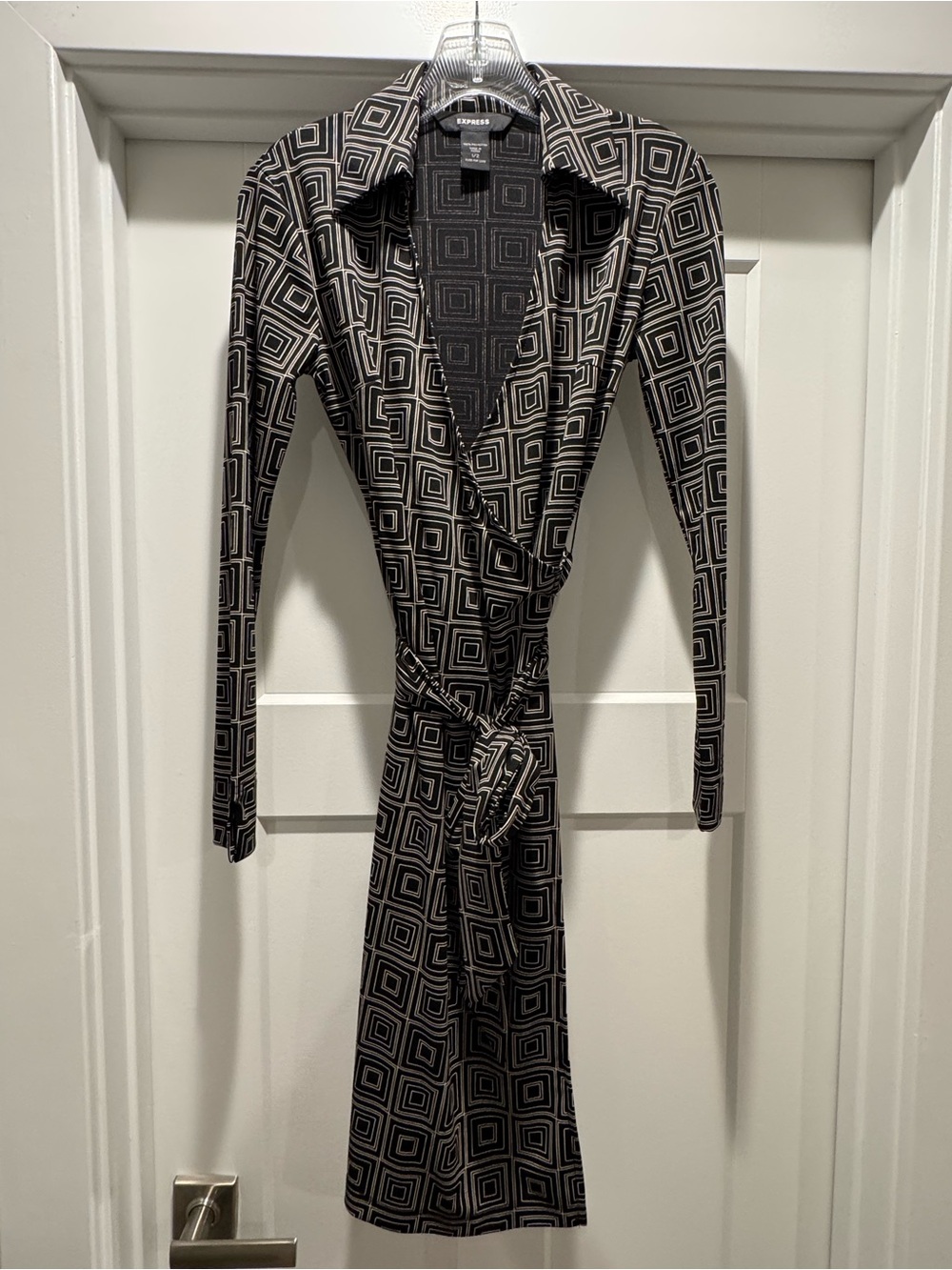 Vintage Express Black & Cream Geometric Wrap Dress
